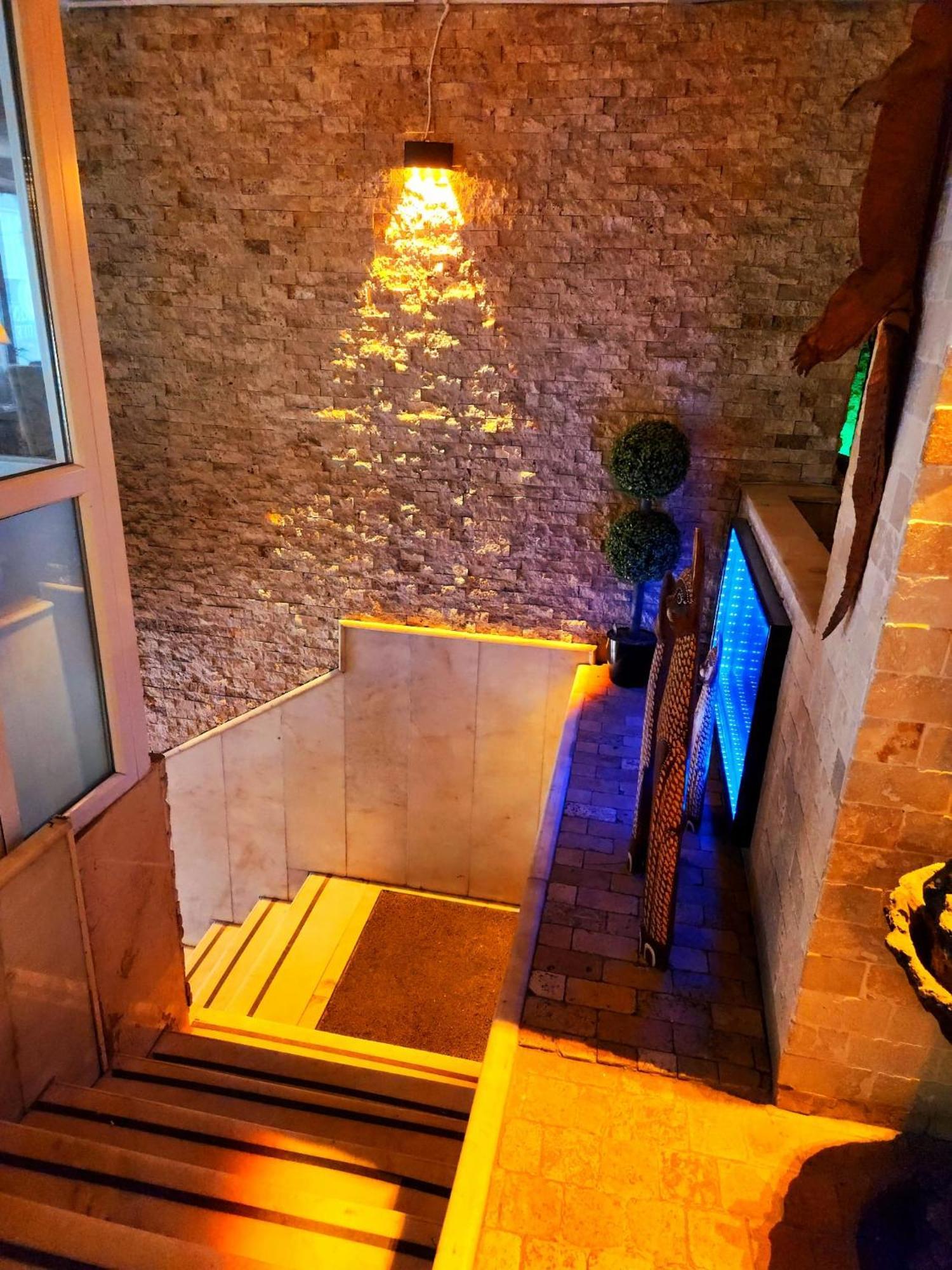 Elite Hotel City Center Corlu Bed And Breakfast Exterior foto